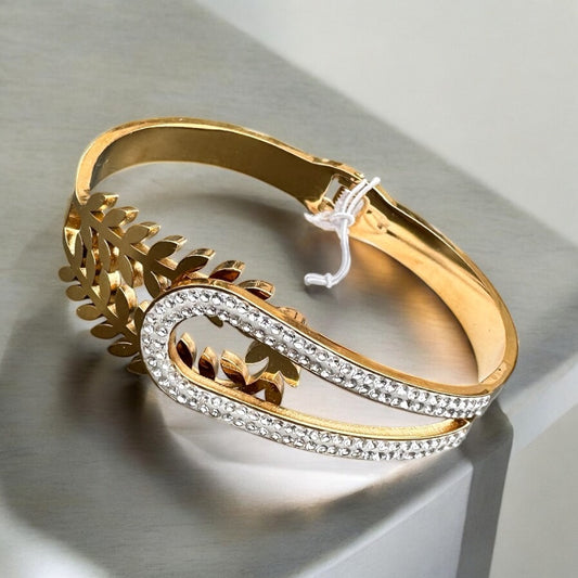 Stainless Steel Gold Color Plated Bracelet – Elegant & Durable Stone Studded Bangle